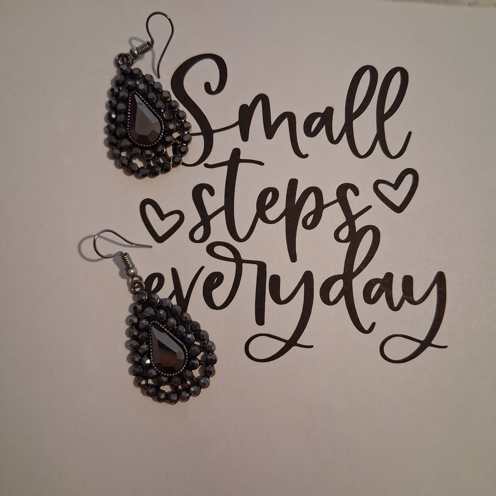 Black Teardrop Crystal Dangle Earrings - Women Jewelry